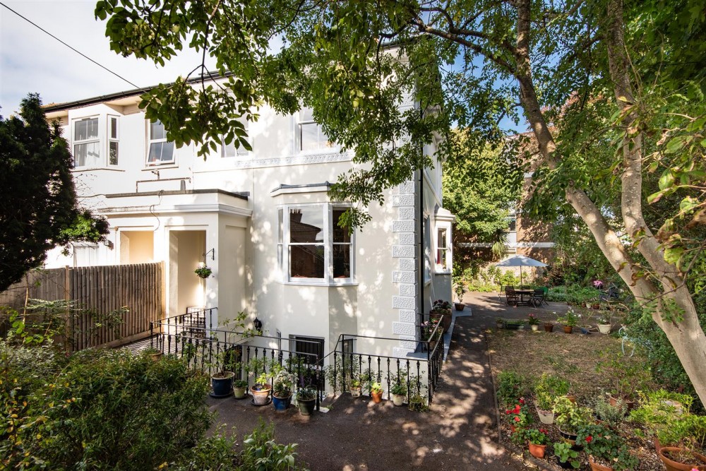 View Full Details for Wellington Road, Brighton